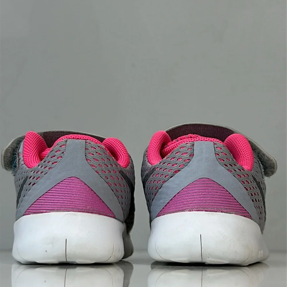 Nike Kids Gray and Pink Lightweight Sneakers